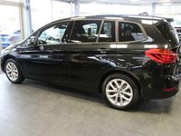Gebraucht BMW 220 Gran Tourer Advantage 178 PS (130 kW) 2022 Schwarz Van / Kleinbus