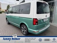 Second-hand VW Multivan Highline 204 CP (150 kW) 2021 Verde Monovolum