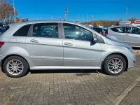 Gebraucht Mercedes B160 95 PS (69 kW) 2011 Silber Kleinwagen