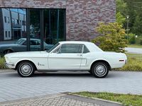 Gebraucht Ford V8 200 PS (147 kW) 1968 Weiß Coupé