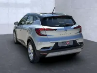 Gebraucht Renault Captur Intens 140 PS (102 kW) 2022 Grey kqa + black gne SUV