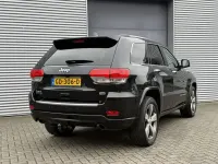 Gebraucht Jeep Grand Cherokee Overland 252 PS (185 kW) 2014 Schwarz SUV