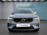 Gebraucht Volvo XC40 Core 163 PS (119 kW) 2024 Grün SUV