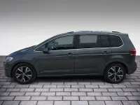 Gebraucht VW Touran Highline 150 PS (110 kW) 2020 Grau Van / Kleinbus