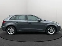 Gebraucht Audi A3 Attraction 110 PS (80 kW) 2014 Grau Kombi