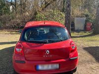 Gebraucht Renault Clio II 75 PS (55 kW) 2008 Rot Kleinwagen