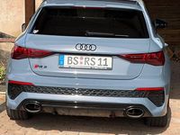 Gebraucht Audi RS3 Ambiente 400 PS (294 kW) 2023 Grau Limousine