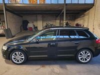 Second-hand Audi A3 S-Line 125 CP (91 kW) 2012 Negru Hatchback