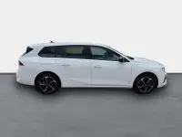 Gebraucht Opel Astra 131 PS (96 kW) 2024 Lack weiss banquise/typ aussen Kleinwagen