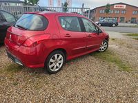 Gebraucht Peugeot 308 Allure 156 PS (114 kW) 2012 Rot Limousine