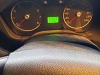 Usata Ford Focus Ambiente 75 CV (55 kW) 2005 Argento Berlina