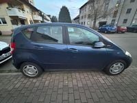 Gebraucht Mercedes A160 Avantgarde 95 PS (69 kW) 2009 Blau Kleinwagen