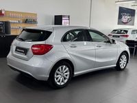 Gebraucht Mercedes A180 Style 122 PS (89 kW) 2013 Silber Limousine