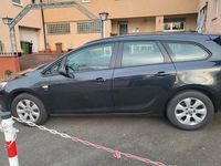 Gebraucht Opel Astra 110 PS (80 kW) 2014 Schwarz Kombi