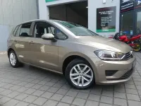 Gebraucht VW Golf VII 110 PS (80 kW) 2015 Gold Limousine