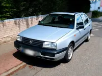 Second-hand VW Vento 75 CP (55 kW) 1995 Argintiu Berlinǎ