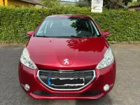 Gebraucht Peugeot 208 82 PS (60 kW) 2013 Rot Kleinwagen