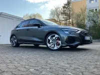 Gebraucht Audi S3 Ambiente 310 PS (228 kW) 2023 Grau Limousine
