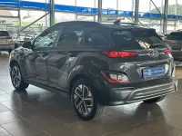 Gebraucht Hyundai Kona Edition 30+ 100 kW (136 PS) 2022 Schwarz SUV