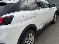 Gebraucht Peugeot 3008 177 PS (130 kW) 2020 Weiß SUV