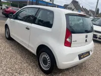 Używany Seat Mii Reference 60 KM (44 kW) 2017 Biały Hatchback