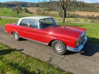 Gebraucht Mercedes 280 SE 160 PS (117 kW) 1969 Rot Coupé