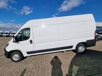 Gebraucht Peugeot Boxer 140 PS (102 kW) 2024 Weiß Van