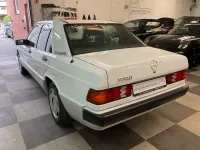 Gebraucht Mercedes 190 72 PS (52 kW) 1988 Weiß Limousine