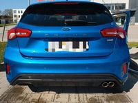 Gebraucht Ford Focus ST-Line 125 PS (91 kW) 2018 Blau Limousine
