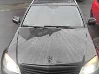 Gebraucht Mercedes C320 224 PS (164 kW) 2008 Schwarz Kombi