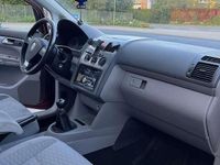 Gebraucht VW Touran 116 PS (85 kW) 2009 Van / Kleinbus