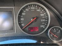 Gebraucht Audi A4 130 PS (95 kW) 2002 Schwarz Kombi