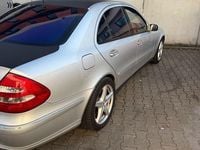 Gebraucht Mercedes E500 306 PS (225 kW) 2002 Silber Limousine