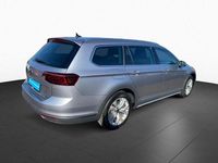 Gebraucht VW Passat Alltrack 200 PS (147 kW) 2023 Silber Kombi