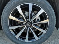 Neu VW T7 Edition 150 PS (110 kW) 2025 Indiumgrau metallic dach schwarz Van