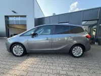 Gebraucht Opel Zafira Business Edition 140 PS (102 kW) 2017 Lichtgraumet. Van / Kleinbus