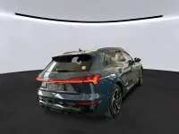 Gebraucht Audi Q8 e-tron S-Line 300 kW (408 PS) 2024 Plasmablau metallic SUV