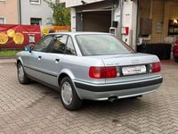 Gebraucht Audi 80 116 PS (85 kW) 1992 Hellblau Limousine