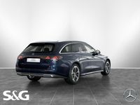 Gebraucht Mercedes E300 204 PS (150 kW) 2024 Metalliclack nautikblau metallic Kombi