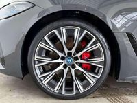 Gebraucht BMW i4 Performance 350 kW (476 PS) 2022 Dravitgrau metallic Limousine