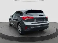 Gebraucht Ford Focus Titanium 150 PS (110 kW) 2020 Grau Limousine