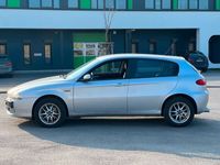 gebraucht Alfa Romeo 147 2.0 Twin Automatik | 8 fach bereift | TÜV 04/2026