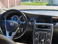 Gebraucht Volvo V60 Momentum 163 PS (119 kW) 2012 Schwarz Kombi