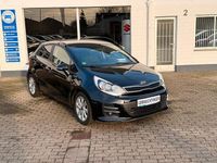 Gebraucht Kia Rio DREAM-TEAM Edition 109 PS (80 kW) 2017 Schwarz Limousine