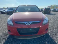 Gebraucht Hyundai i30 Classic 109 PS (80 kW) 2010 Rot Limousine