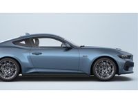 Neu Ford Mustang Fastback 446 PS (328 kW) 2026 Blau Coupé