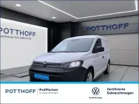 Używany VW Caddy 75 KM (55 kW) 2021 Biały Minivan