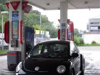 Gebraucht VW New Beetle 102 PS (75 kW) 2000 Schwarz Kleinwagen