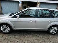 Gebraucht Ford Focus 101 PS (74 kW) 2008 Silber Kombi