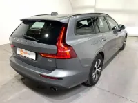 Gebraucht Volvo V60 190 PS (139 kW) 2019 Grau Kombi